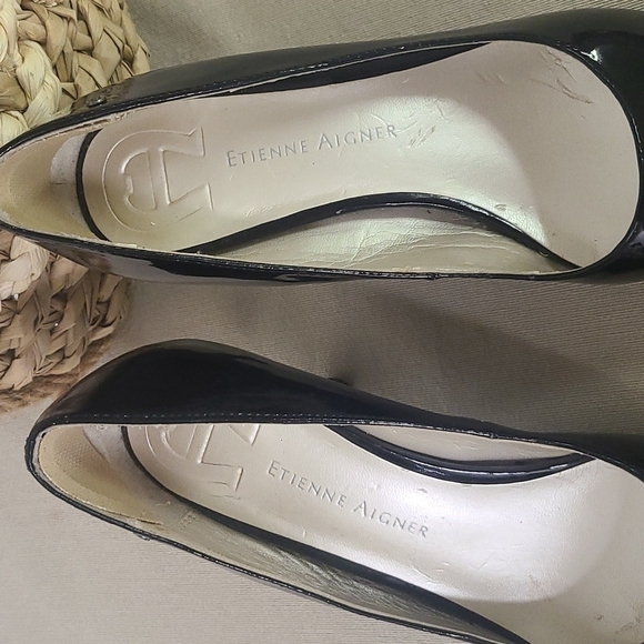 Etienne Aigner Black Patent Leather Heels 7M - Picture 3 of 8